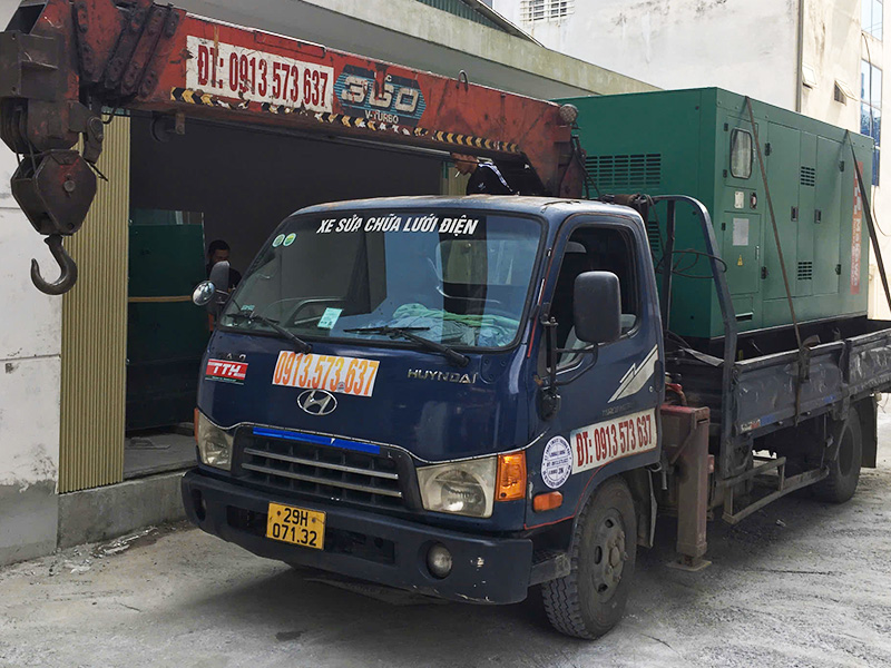 Vận chuyển máy phát điện Cummins 250kVA cho ngân hàng Agribank Vận chuyển máy phát điện Cummins 250kVA cho ngân hàng Agribank