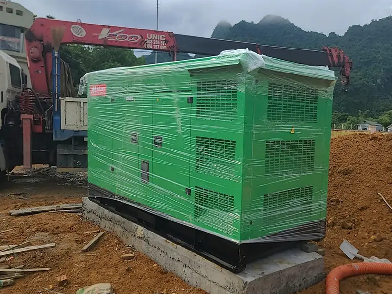Máy phát điện Cummins 300kVA đầy đủ chứng từ nhập khẩu CO/CQ